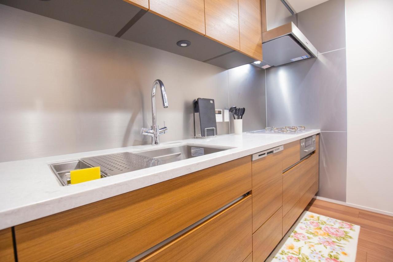 New Open View In Minami-azabu * Tokio